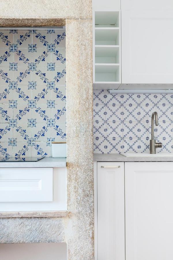 ליסבון White & Blue Vintage Home In Graca מראה חיצוני תמונה